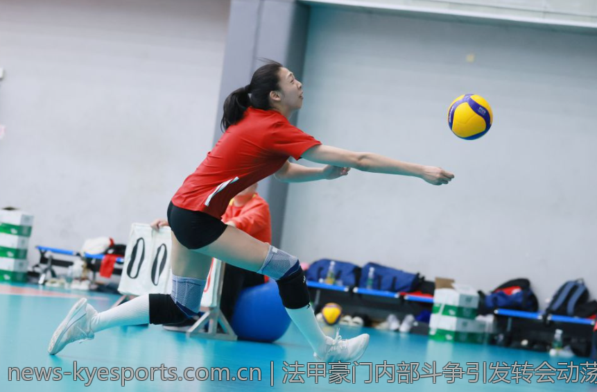 法甲豪门内部斗争引发转会动荡